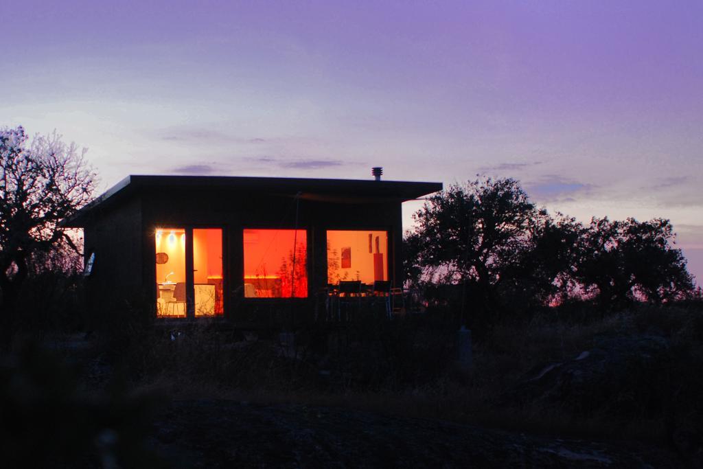 Bubulcus And Bolotas - Off Grid Nature Holiday Home Vimieiro  Buitenkant foto