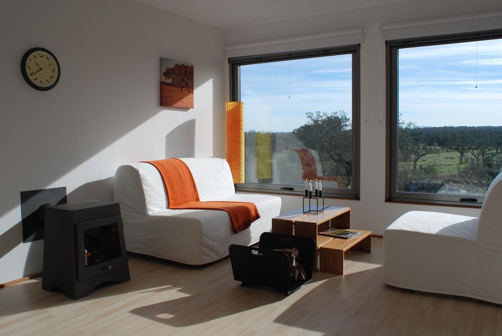 Bubulcus And Bolotas - Off Grid Nature Holiday Home Vimieiro  Buitenkant foto