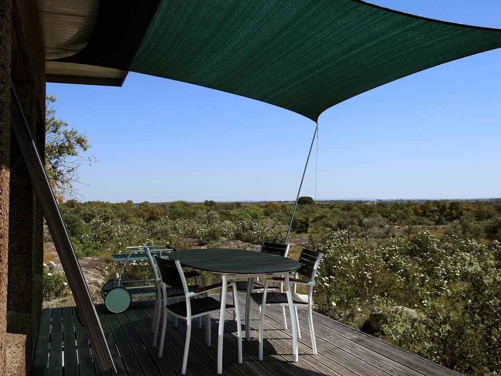 Bubulcus And Bolotas - Off Grid Nature Holiday Home Vimieiro  Buitenkant foto